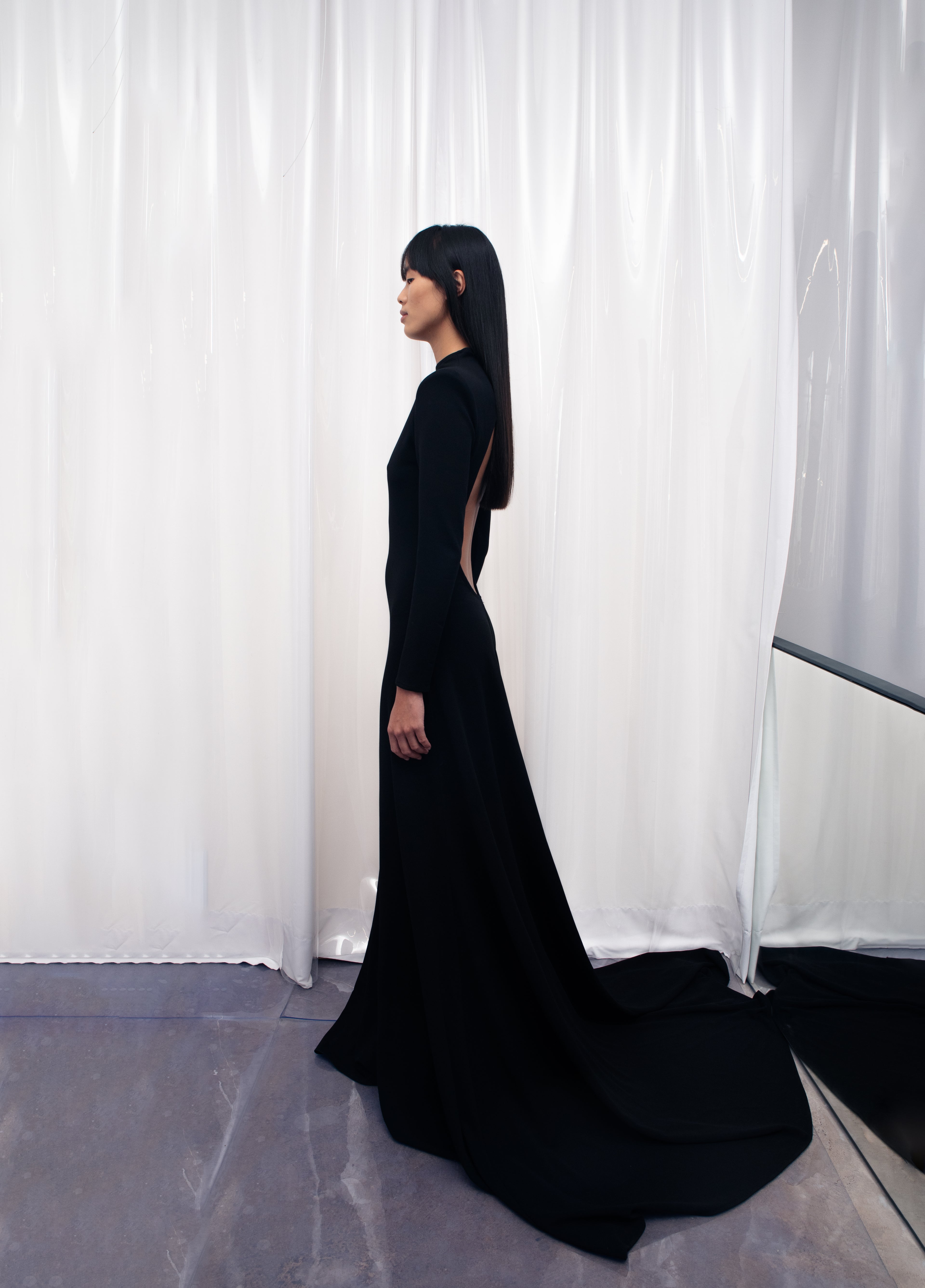 007 VESTIDO NEGRO EXTRA LARGO