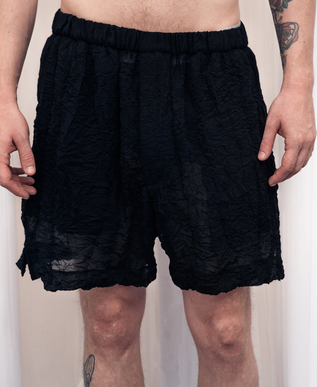 007 PANTALON CORTO ARRUGADO