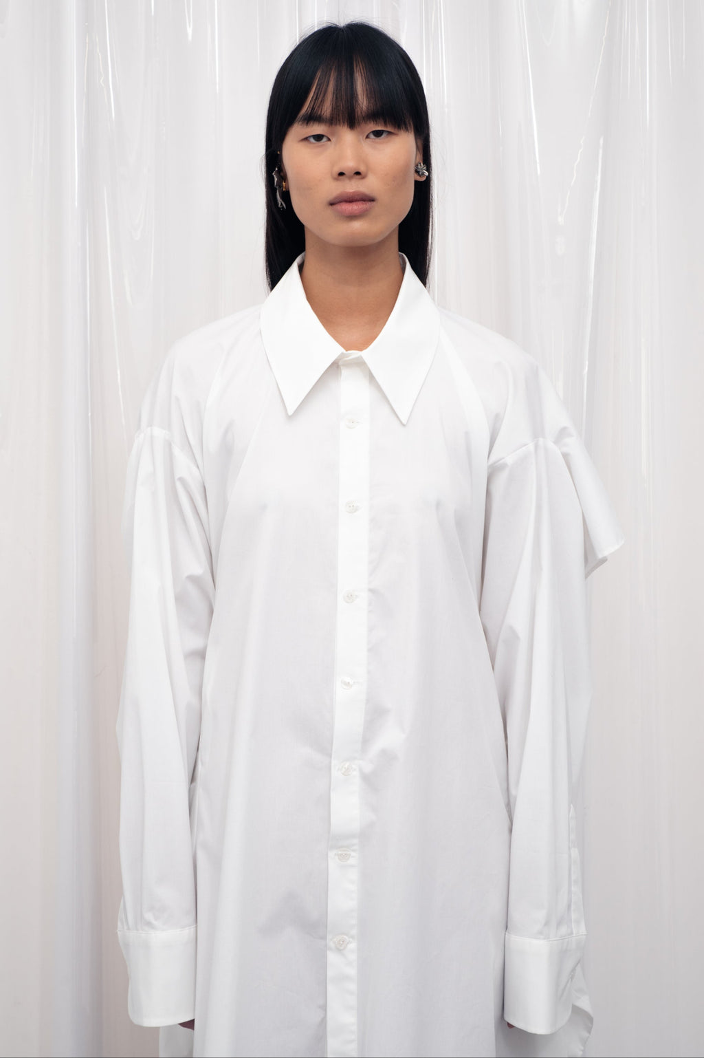 CAMISA 4 MANGAS CORTA BLANCA