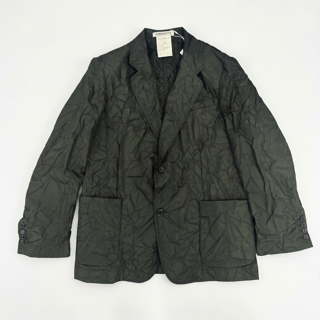 CHAQUETA REGULAR FIT NYLON  ARRUGADA