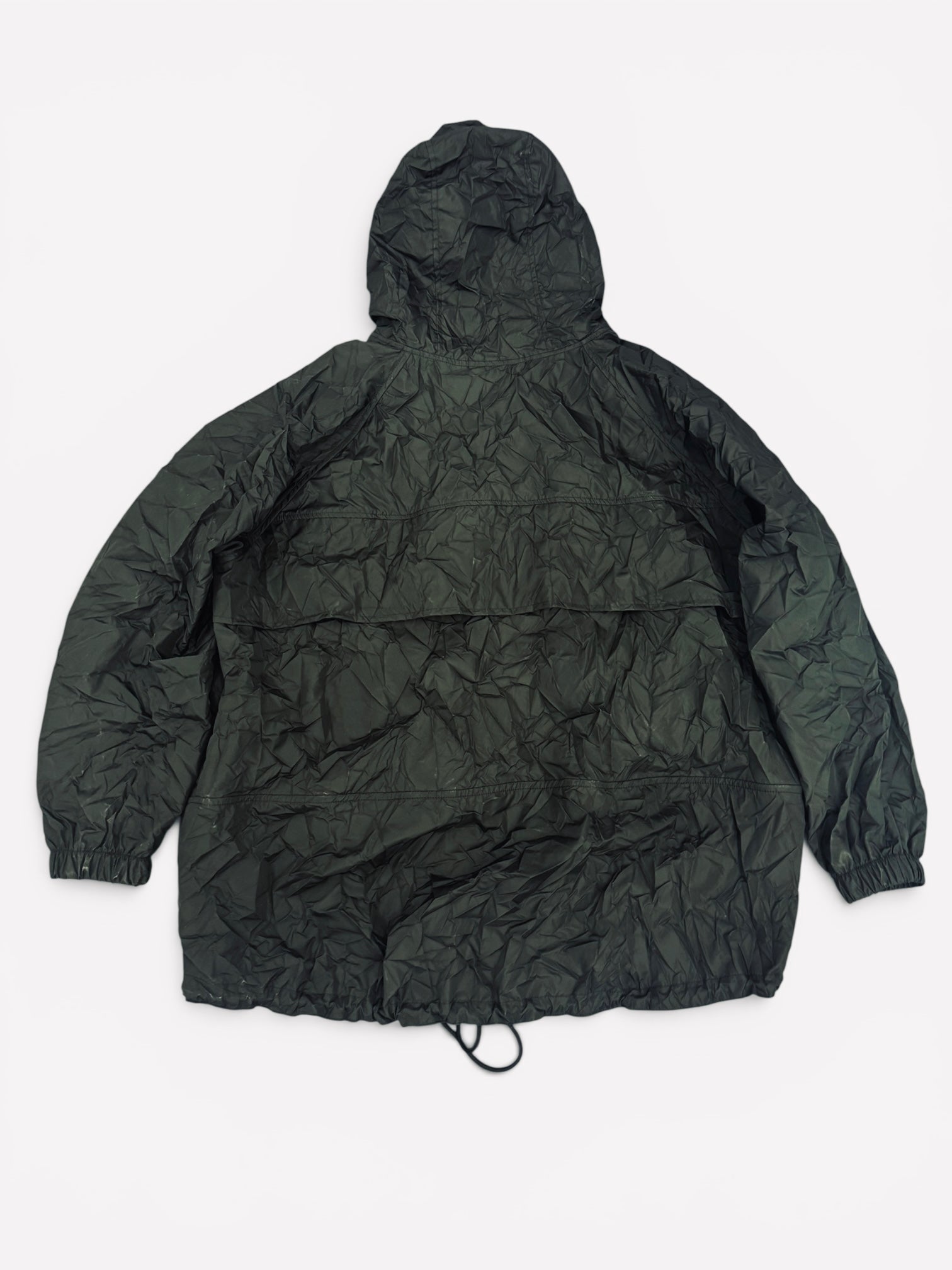 SUDADERA OVERSIZE NYLON ARRUGADA